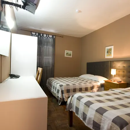 Residencial בית הארחה פונשל