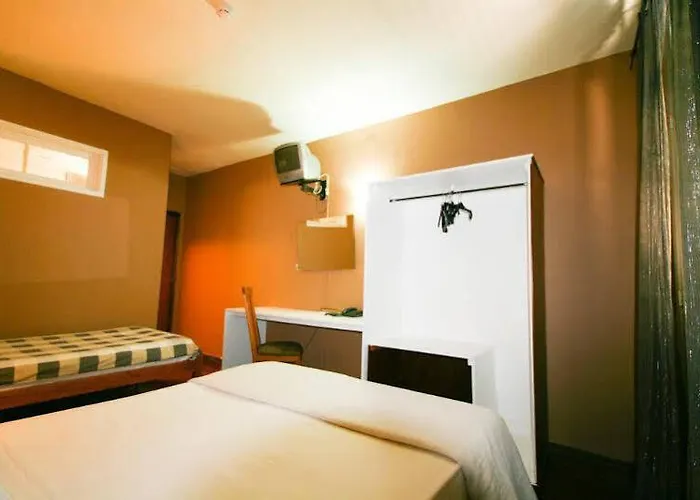 番切尔公寓酒店 2*