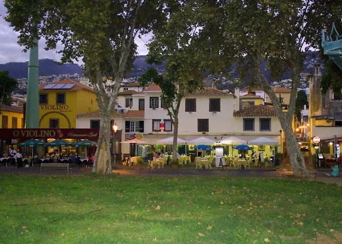 Residencial بيت ضيافة 2*